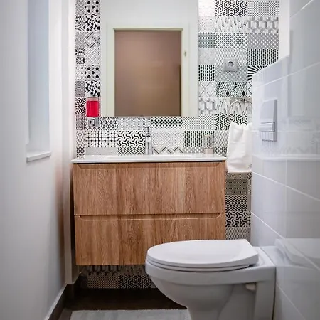Intercity Apartment
