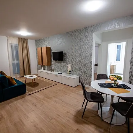 Intercity Apartment