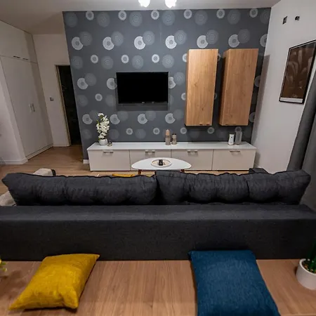 Intercity Apartment *